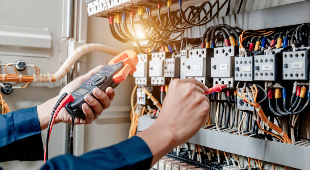 Best Emergency Electrical Repair  in Newton, MA